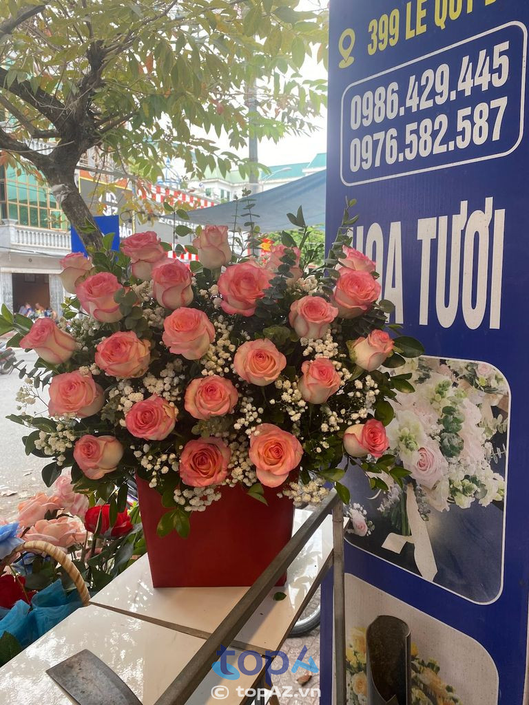 Shop Hoa tươi Ngân Hoa cung cấp các sản phẩm hoa tươi được nhập khẩu từ các nhà vườn danh tiếng