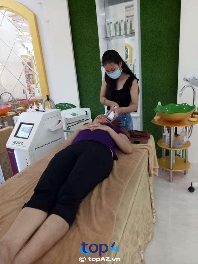 Spa Linh Lợi chuyên cung cấp dịch vụ chăm sóc da và làm đẹp toàn diện ngay tại TP. Lai Châu.