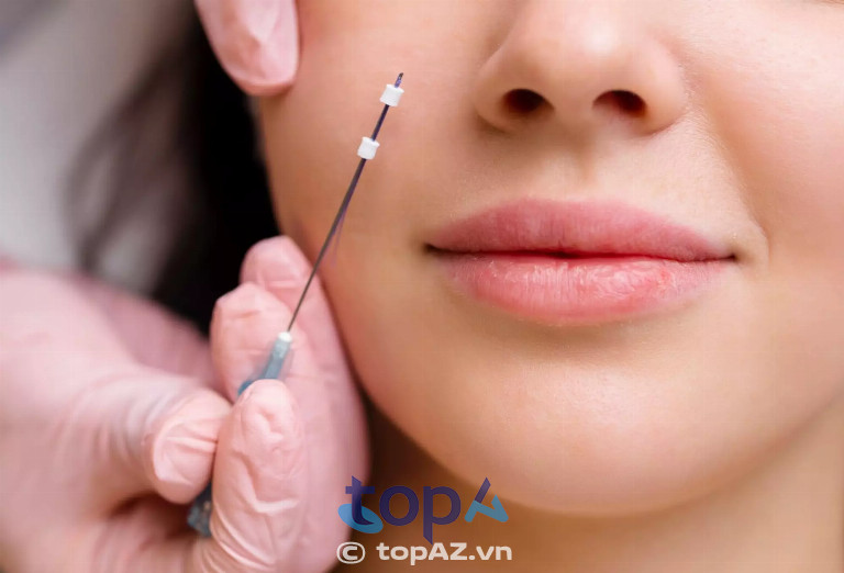 Đội ngũ chuyên gia, bác sĩ có trình độ cao