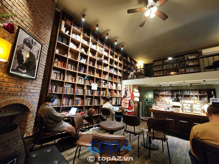 Tranquil Books & Coffee – Hoàn Kiếm