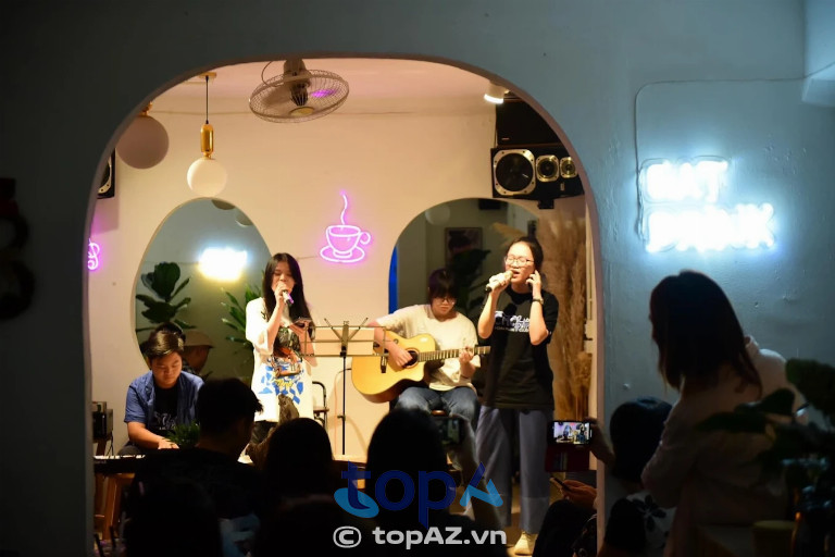 Cà Phê Không - Đống Đa