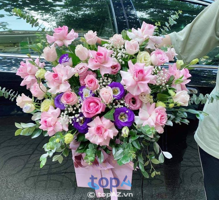 Shop Hoa Tươi Quyên Hồng là shop hoa tươi tại TP. Tam Điệp với dịch vụ chuyên nghiệp, chất lượng, được nhiều khách hàng tin tưởng lựa chọn