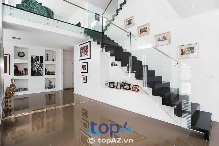 Thiết kế cầu thang phù hợp với cấu trúc nhà