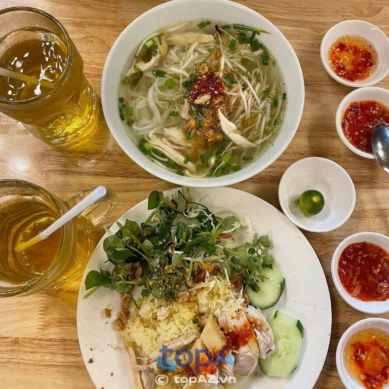 Cơm Gà Tam Kỳ 135