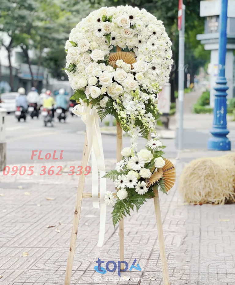 Hoa viếng chia buồn đám tang ở TPHCM FLoLi