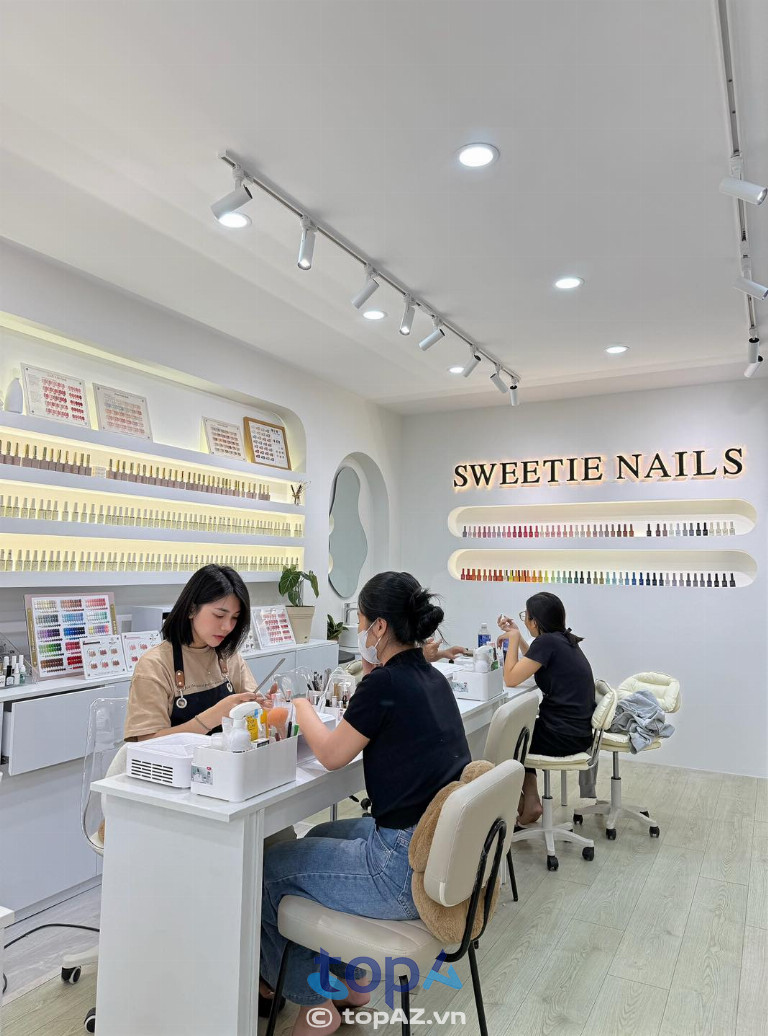 Sweetie Nails – 1222 Nguyễn Ái Quốc