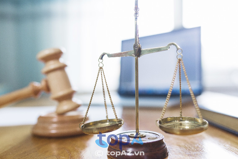 Uy tín nghề nghiệp và phản hồi từ khách hàng