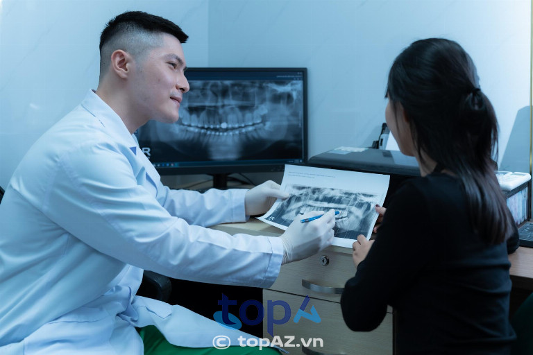 Công nghệ hiện đại hỗ trợ bác sĩ đánh giá tình trạng và lập phác đồ điều trị