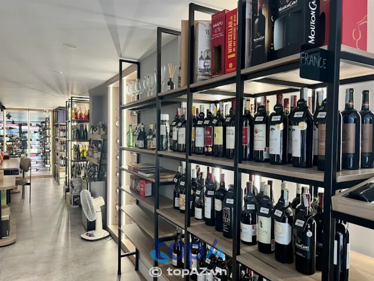 Rượu mạnh nhập khẩu và whisky chính hãng