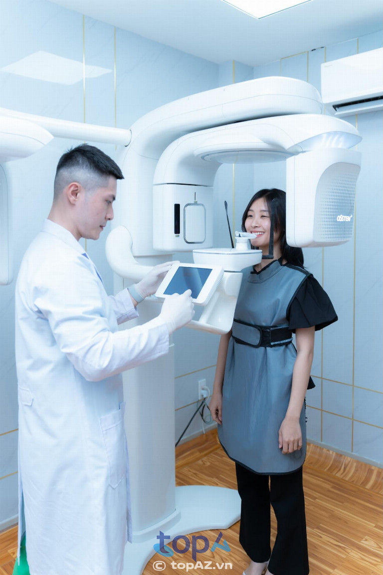 Buổi thăm khám niềng răng tại Nha Khoa Đăng Lưu