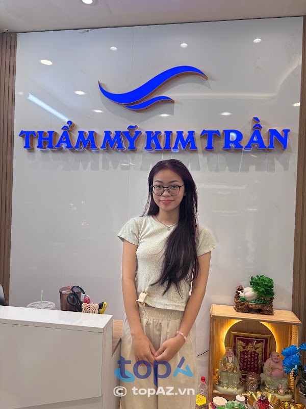 Kim Trần điêu khắc chân mày sợi Nam TPHCM