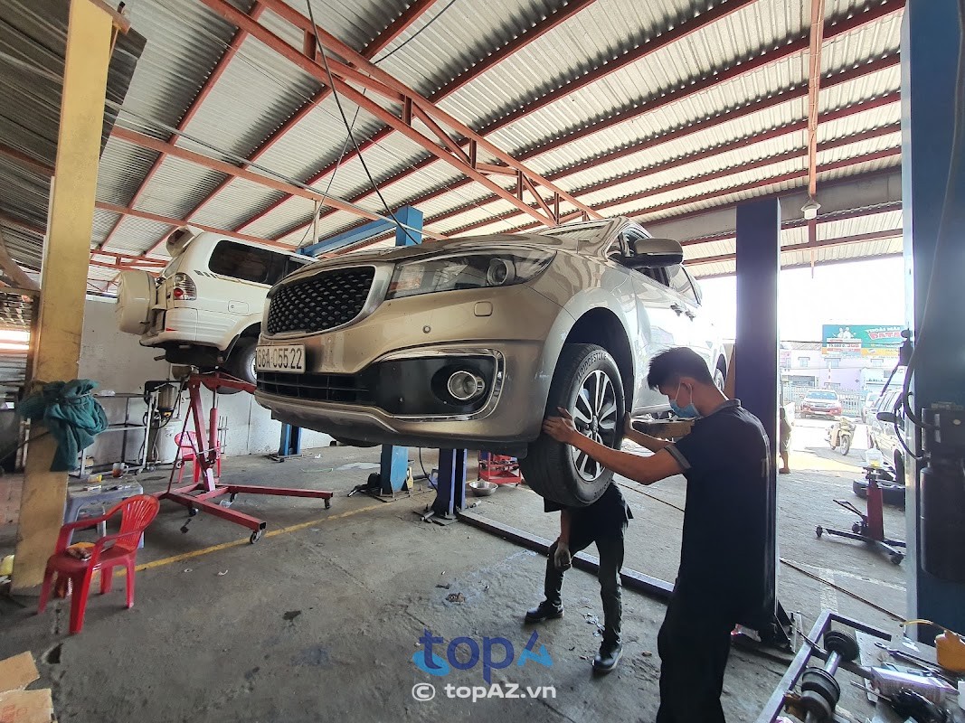 Garage Trường Giang