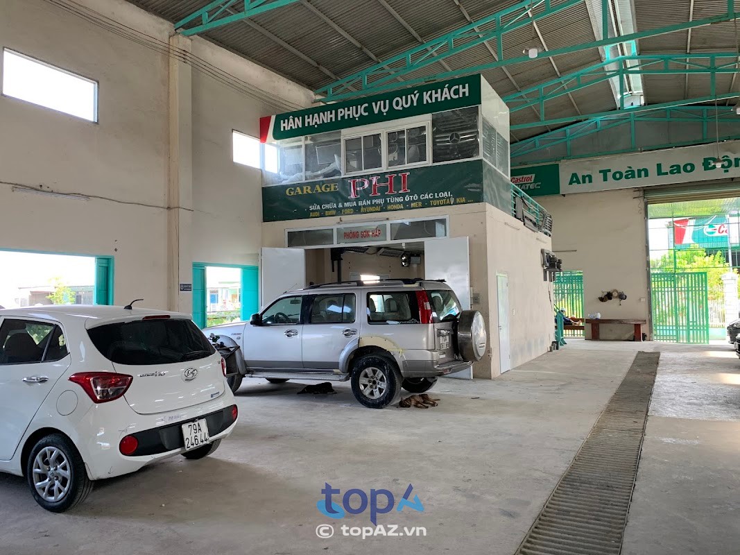 Garage Tôn Thất Phi
