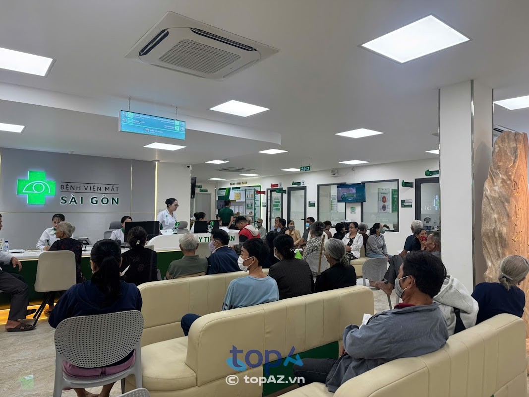 Bệnh viện Mắt Sài Gòn Quảng Ngãi