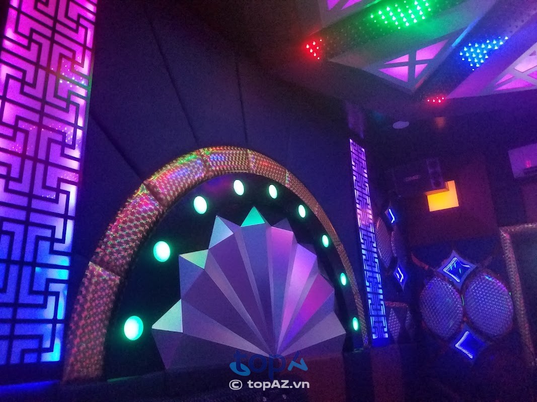 Karaoke Paradise