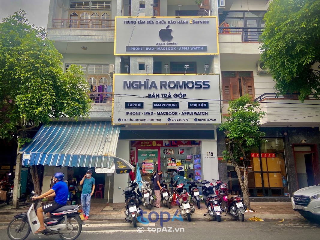 Nghĩa Romoss sửa điện thoại ở Khánh Hòa