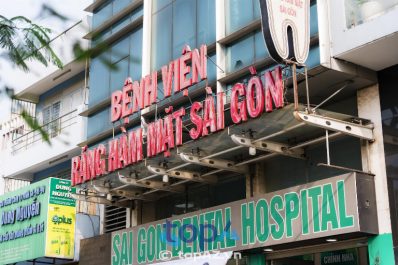 Bệnh Viện Răng Hàm Mặt Sài Gòn: 6 công nghệ nổi bật khi trồng răng Implant