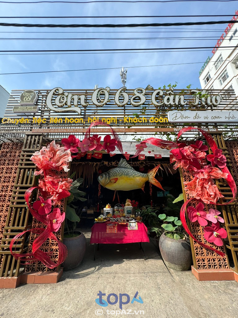Cơm Ơ 68