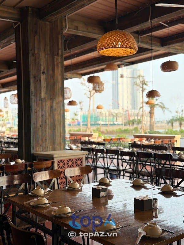 Vựa Hải Sản Bãi Cháy Quảng Ninh