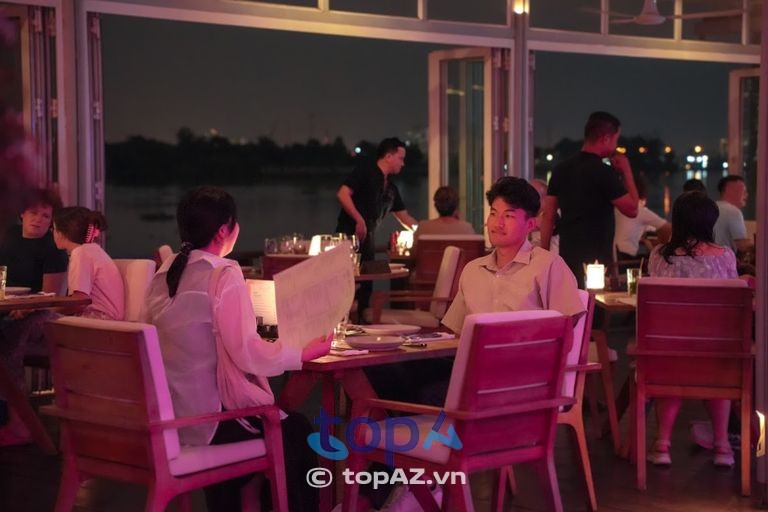 The Deck Saigon